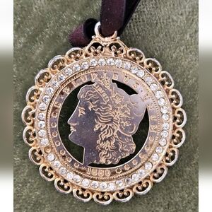 Vintage Inspired Silvertone Simulatef Faux 1880 E Pluribus Coin Pendant Necklace